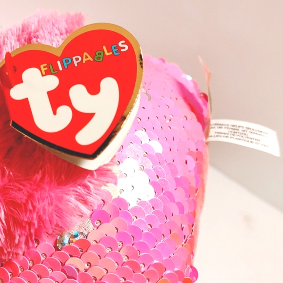 Ty Flippables Pinky the sequined Pink 13" Flamingo Collectible Toy - Picture 7 of 11